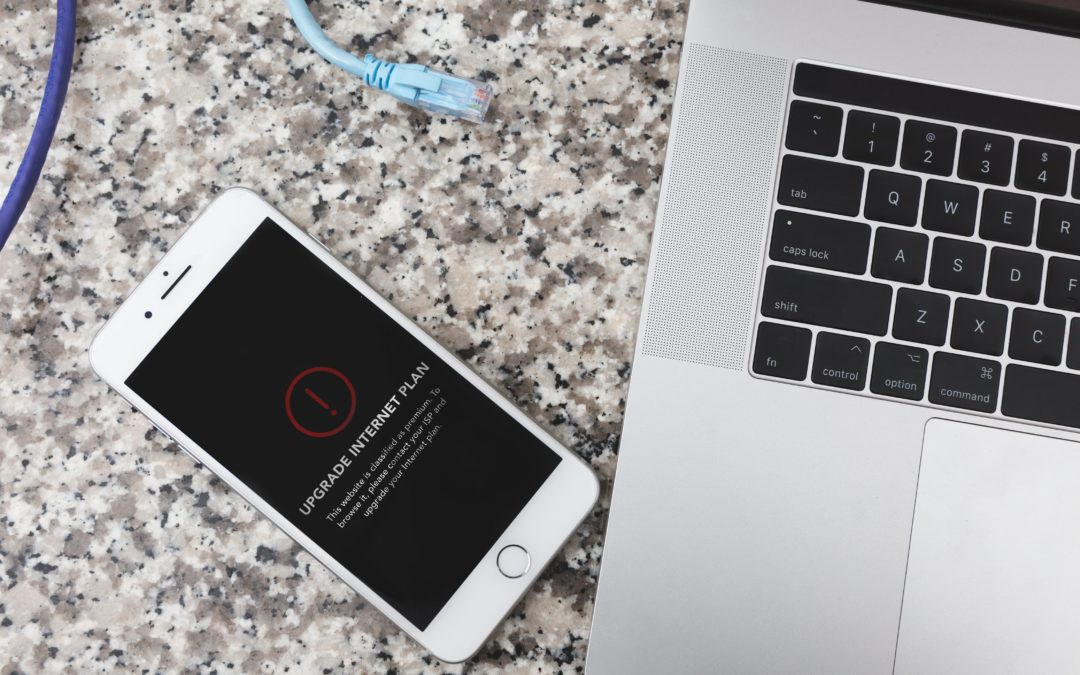 Les pack box + mobile de RED et SFR : lequel choisir ?