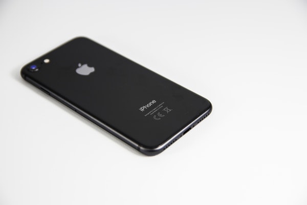 dos de l'iphone 8