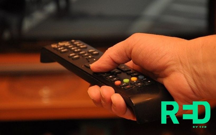 Regardez la télévision avec les box Internet RED by SFR