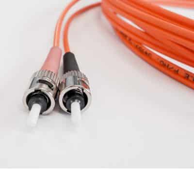 un cable de fibre optique