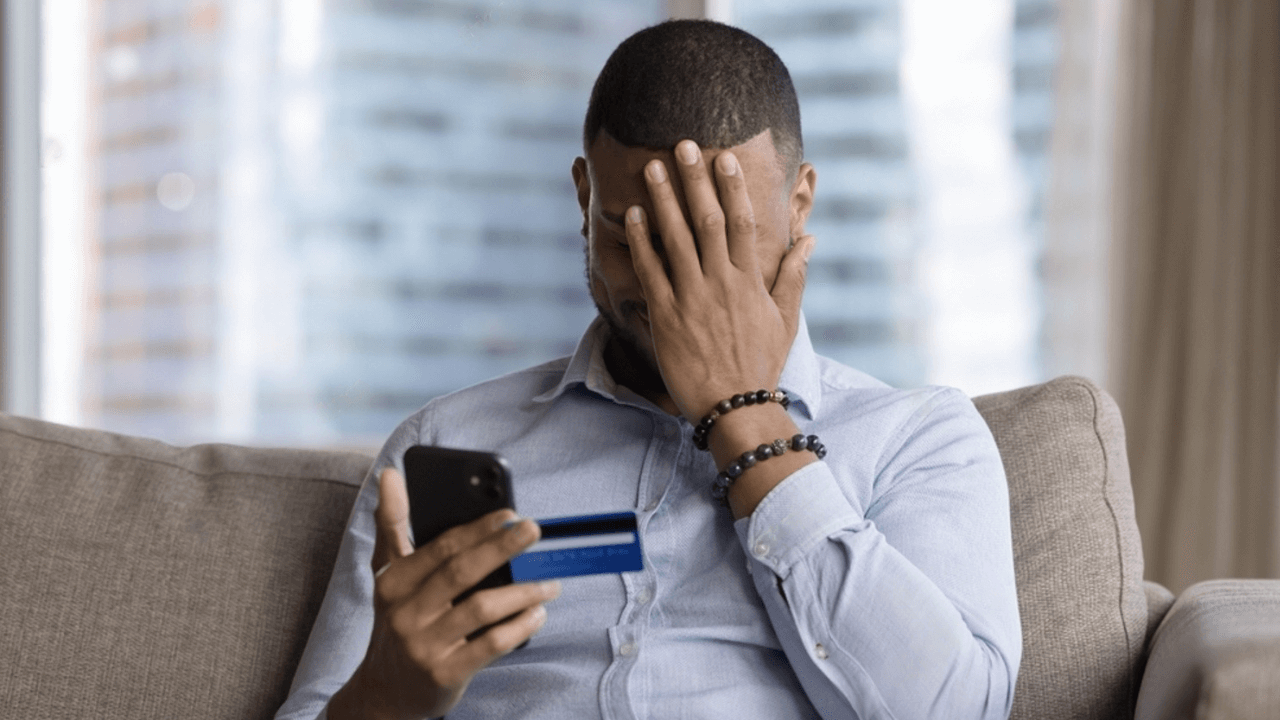 Choqué d'avoir bloqué sa carte SIM Free