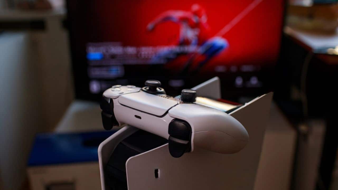 La PS5 au prix le moins cher, grâce à SFR