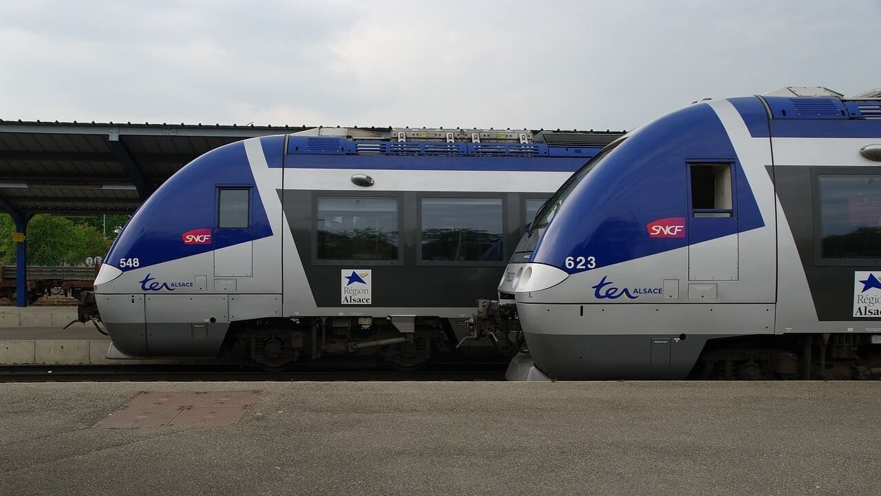 La SNCF participe au déploiement de la fibre optique en France